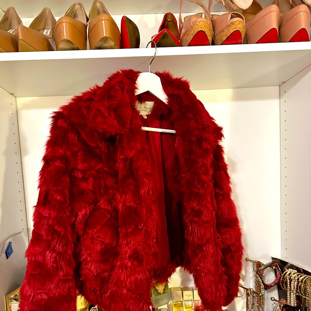 Sexy luxury faux fur red cranberry fur crop jacket